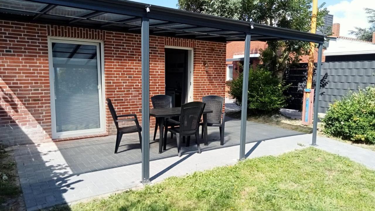 Ferienhaus Am Binnenhafen Emden Exterior photo